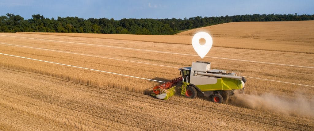 4 advantages of using a GPS tracking app on your farm