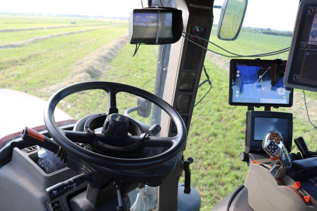 FieldBee in the fields The story of a German farmer Fieldbee GPS