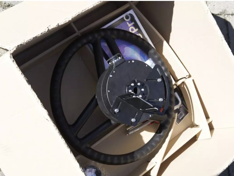 FieldBee's PowerSteer in the Profi.de spotlight Fieldbee GPS